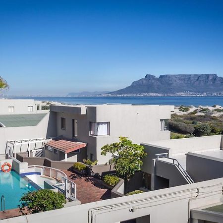 Luxury Private Beachfront 2 Bedroom Dolphin Apartment, Blouberg, Kaapstad Buitenkant foto